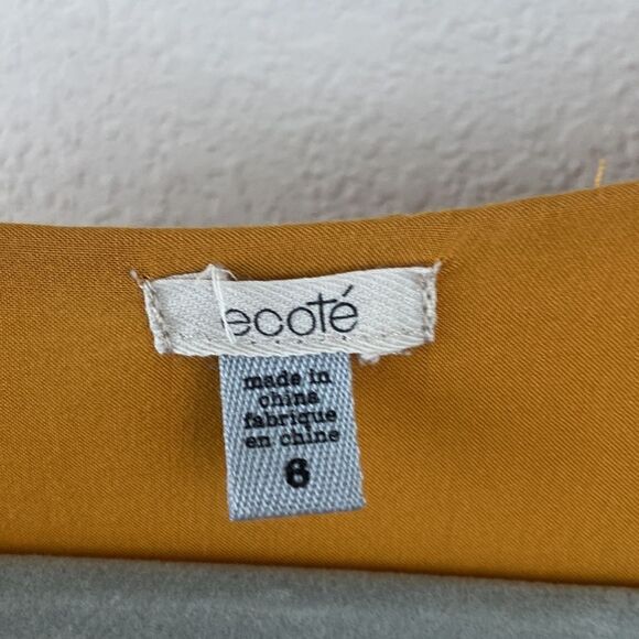 Urban Outfitters Ecote Floral Mustard Mini Dress size 6 - Picture 2 of 11